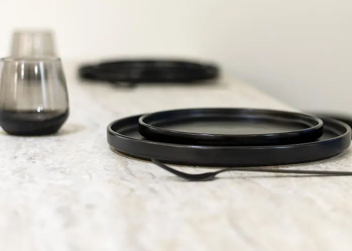 Lungolago Modern Fd * كومو