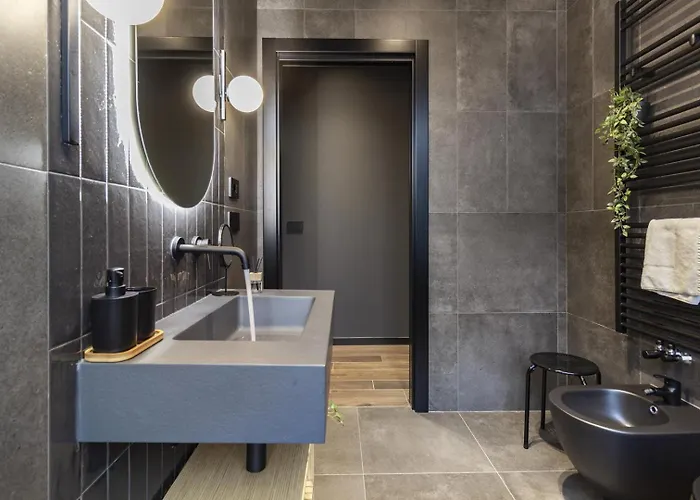 Lungolago Modern Fd شقة *