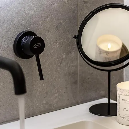 Lungolago Modern Fd Appartement Como