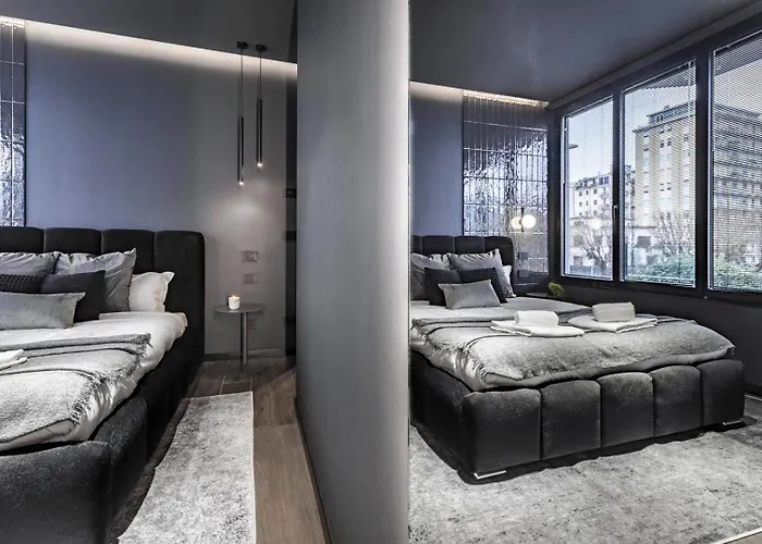 Lungolago Modern Fd شقة كومو