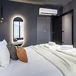 Lungolago Modern Fd Como