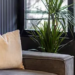 Lungolago Modern Fd Apartamento Como
